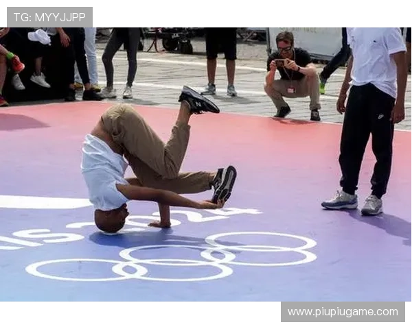 成都街舞队速度之争引发热议舞者们的技巧与风格碰撞激烈 成都街舞队速度之争引发热议舞者们的技巧与风格碰撞激烈